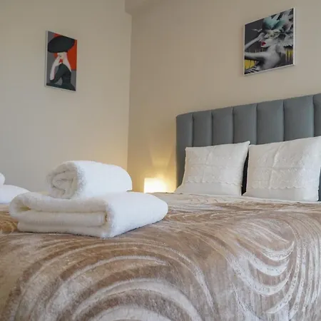 Katia's * נאפפליו